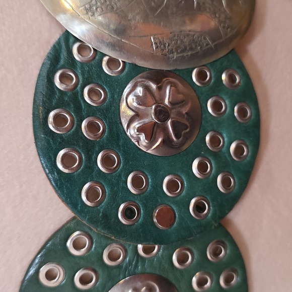 Moroccan Belt - Green-rounded - Picture 4 of 9